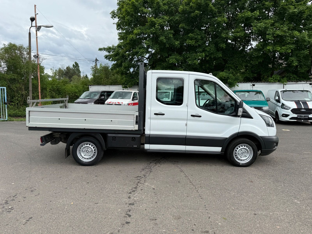 Ford Transit Pritsche 310 L2 Doppelkabine - Carrinha de caixa aberta, Carrinha cabine dupla: foto 3 Ford Transit Pritsche 310 L2 Doppelkabine - Carrinha de caixa aberta, Carrinha cabine dupla: foto 3