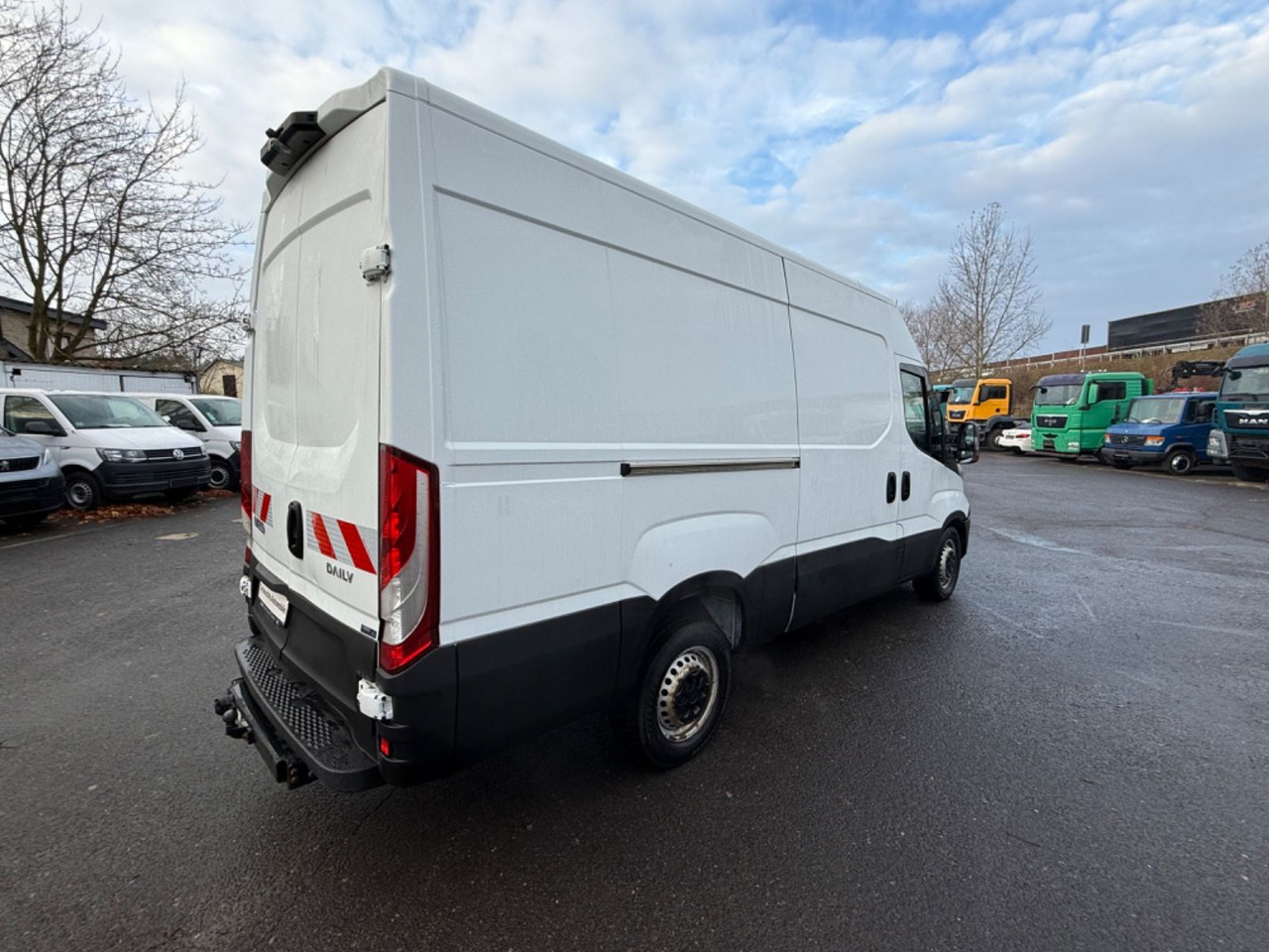 Iveco Daily Kasten HKa 35 S - Furgão: foto 4 Iveco Daily Kasten HKa 35 S - Furgão: foto 4