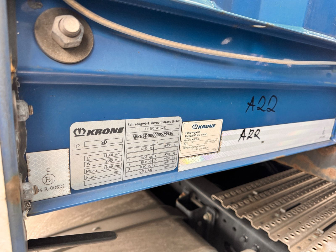 Semi-reboque de lona Krone SDP 27 ELB4-CS: foto 11 Semi-reboque de lona Krone SDP 27 ELB4-CS: foto 11