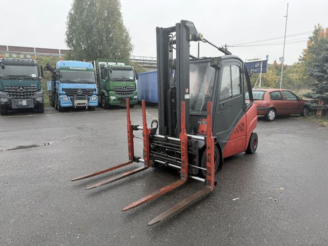Linde H30D - Empilhador a diesel: foto 2 Linde H30D - Empilhador a diesel: foto 2