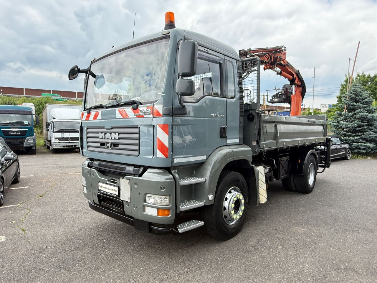MAN TGA 18.350 Kran Terex - Camião basculante, Camião grua: foto 2 MAN TGA 18.350 Kran Terex - Camião basculante, Camião grua: foto 2