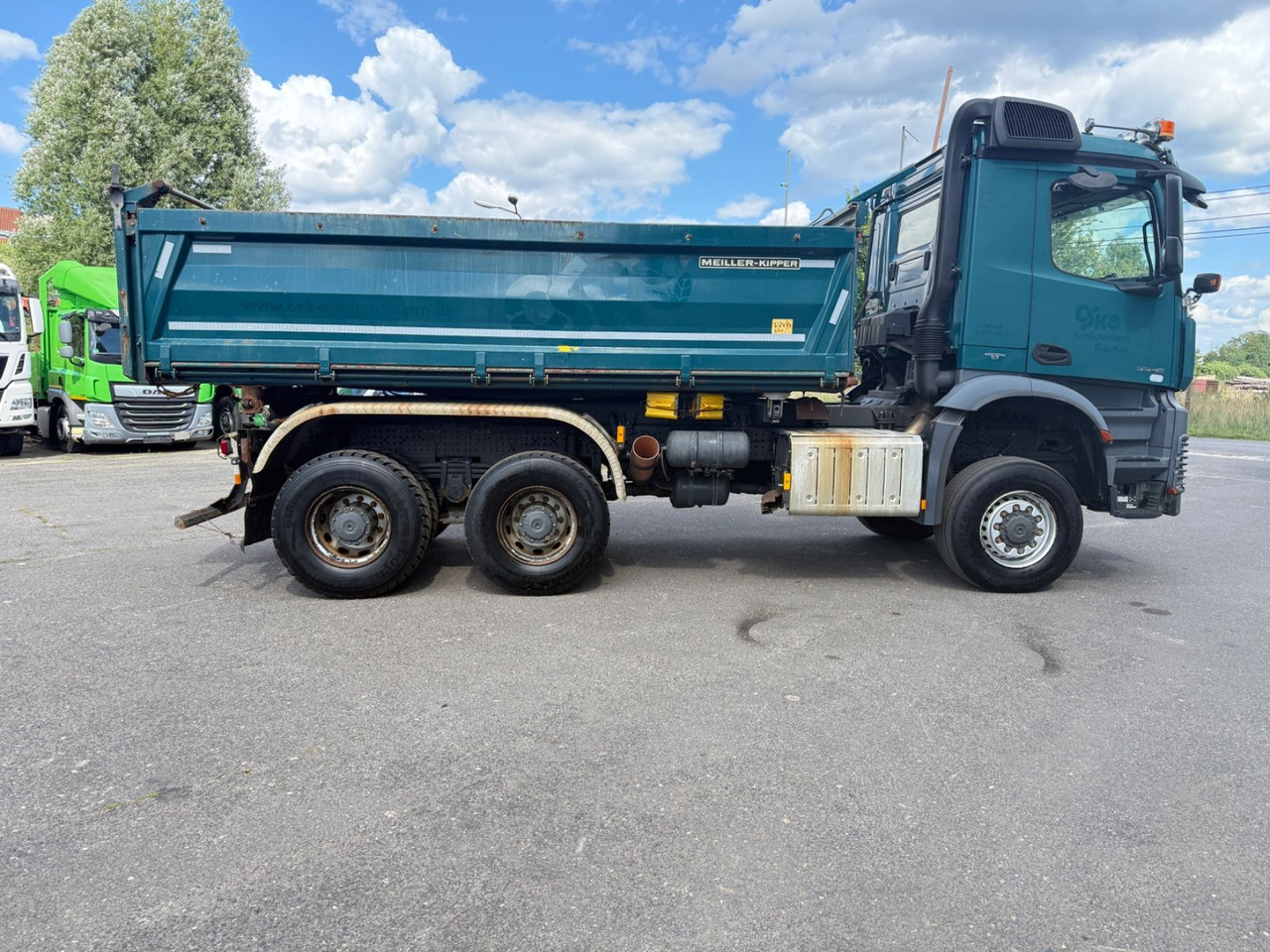 Mercedes-Benz Arocs 3346 Kipper 6x6 - Camião basculante: foto 5 Mercedes-Benz Arocs 3346 Kipper 6x6 - Camião basculante: foto 5