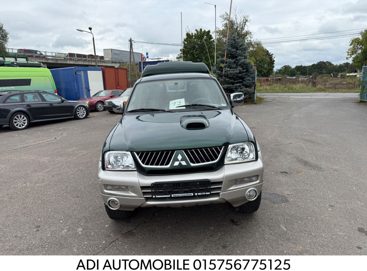 Mitsubishi L200 Magnum  TD Intense Club Cab 2500 - SUV: foto 1 Mitsubishi L200 Magnum  TD Intense Club Cab 2500 - SUV: foto 1