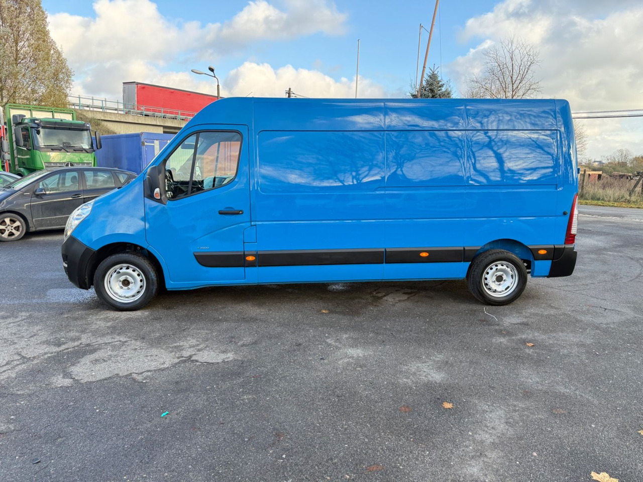 Opel Movano B Kasten/Kombi HKa L3H2 3,5t - Furgão: foto 2 Opel Movano B Kasten/Kombi HKa L3H2 3,5t - Furgão: foto 2