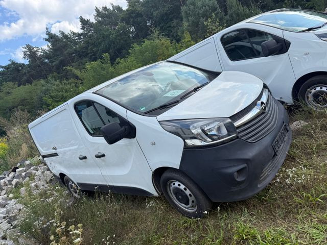 Opel Vivaro B Kasten/Kombi Kasten L1H1 2,7t - Furgão compacto: foto 2 Opel Vivaro B Kasten/Kombi Kasten L1H1 2,7t - Furgão compacto: foto 2