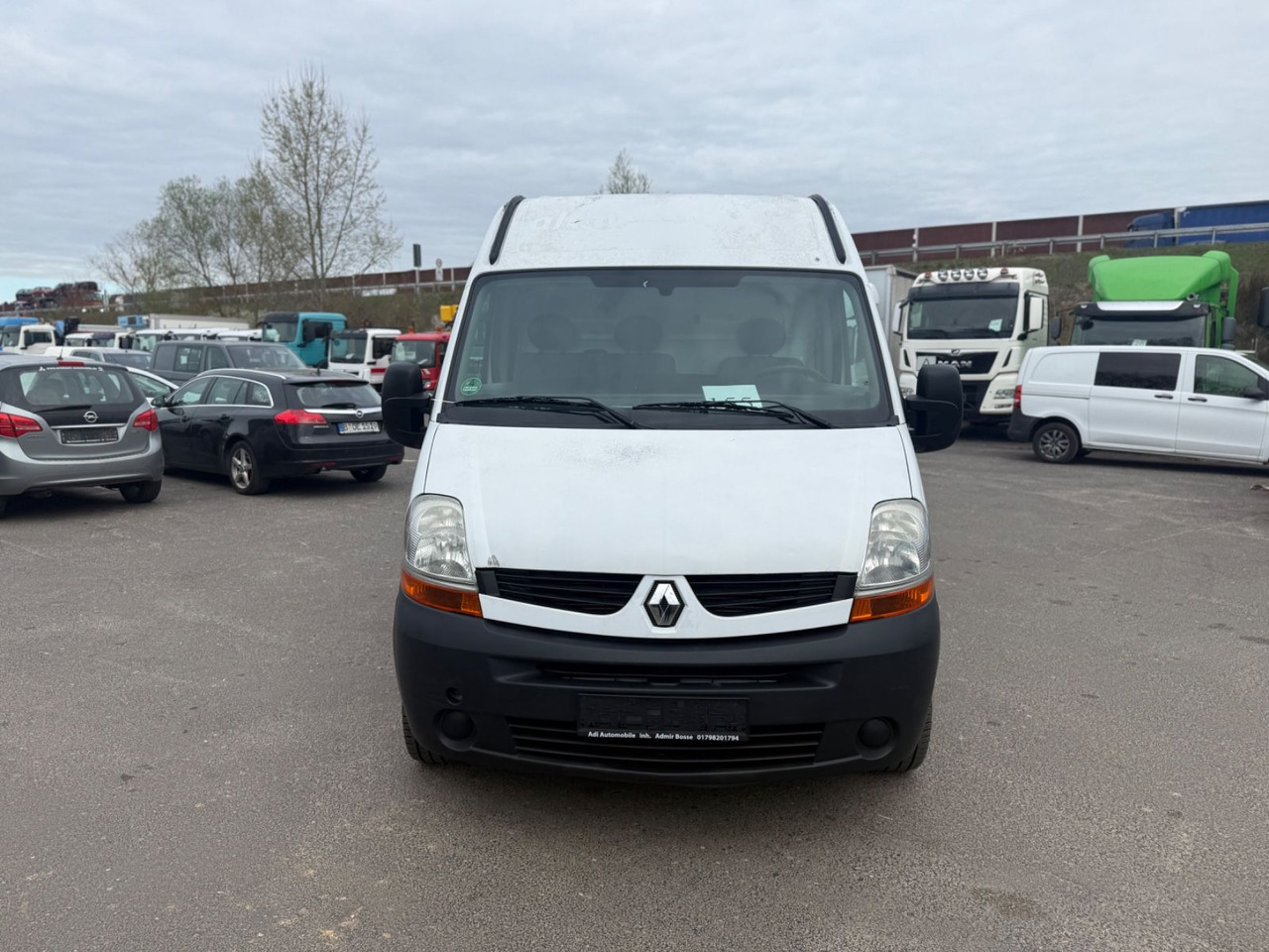 Renault Master II Phase 2 Kasten L2H2 Kasten - Furgão compacto: foto 1 Renault Master II Phase 2 Kasten L2H2 Kasten - Furgão compacto: foto 1