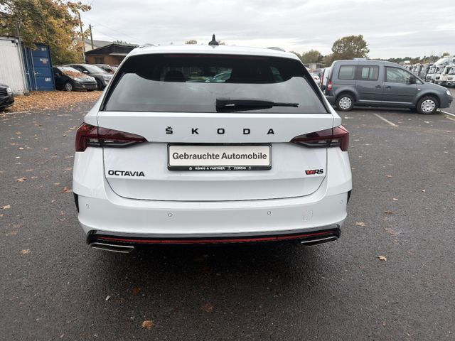 Skoda Octavia Combi RS First Edition - Carrinha: foto 4 Skoda Octavia Combi RS First Edition - Carrinha: foto 4