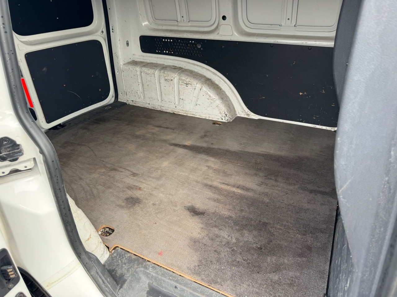 Furgão compacto Volkswagen Caddy EcoProfi: foto 15
