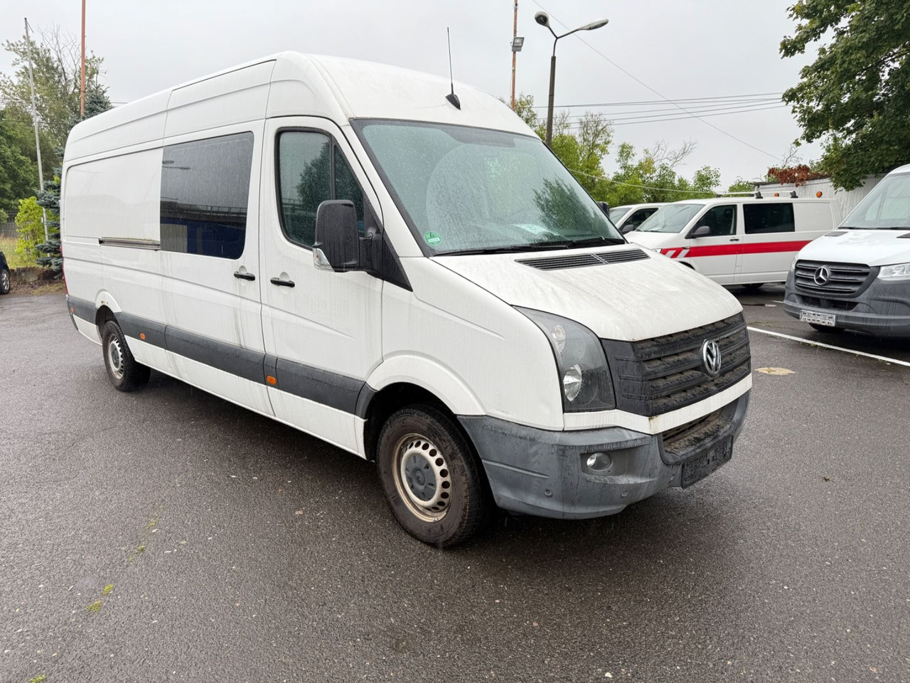 Volkswagen Crafter Mixto 35 lang L3H2 Hochdach - Furgão: foto 2 Volkswagen Crafter Mixto 35 lang L3H2 Hochdach - Furgão: foto 2
