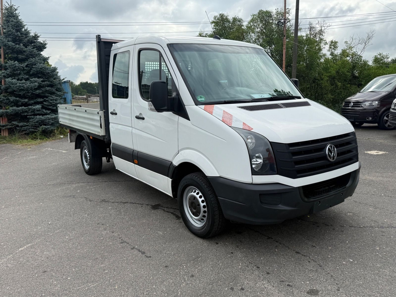 Volkswagen Crafter Pritsche 35 mittel L2 Doppelkabine - Carrinha de caixa aberta, Carrinha cabine dupla: foto 2 Volkswagen Crafter Pritsche 35 mittel L2 Doppelkabine - Carrinha de caixa aberta, Carrinha cabine dupla: foto 2