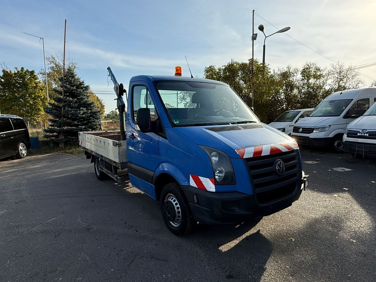 Volkswagen Crafter Pritsche 50 mittel L2 KRAN 500 KG - Carrinha de caixa aberta: foto 2 Volkswagen Crafter Pritsche 50 mittel L2 KRAN 500 KG - Carrinha de caixa aberta: foto 2