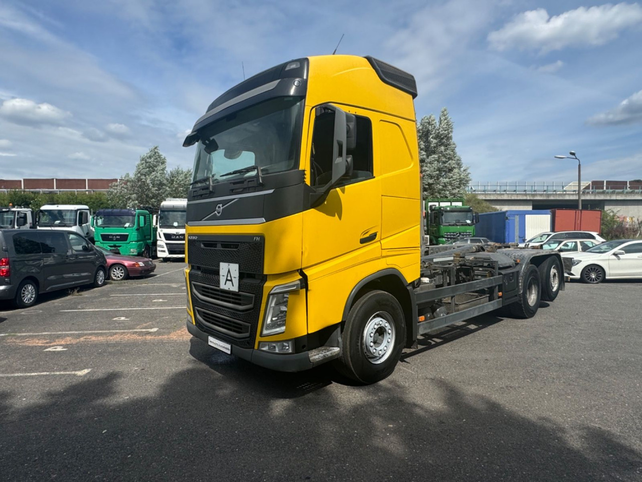 Volvo FH 460 - Camião polibenne: foto 3 Volvo FH 460 - Camião polibenne: foto 3