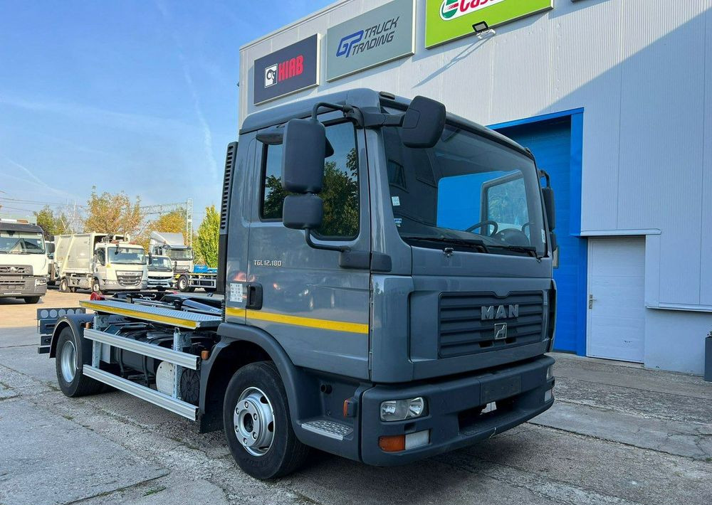 MAN TGL 12.180, hakowiec Janco/GP Lift - Caminhão de lixo: foto 4 MAN TGL 12.180, hakowiec Janco/GP Lift - Caminhão de lixo: foto 4
