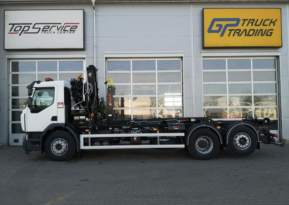 Renault D Wide 26 - Caminhão de lixo: foto 2 Renault D Wide 26 - Caminhão de lixo: foto 2