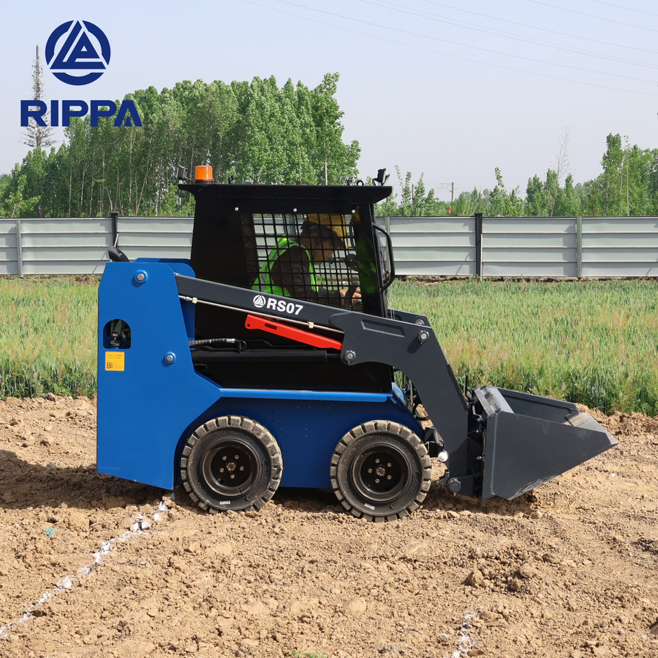 Rippa RS07 Compact Loader | 24.4hp Kubota Power | High Flow Dual Pump | Comfortable A/C Cabin - Mini pá carregadora: foto 4 Rippa RS07 Compact Loader | 24.4hp Kubota Power | High Flow Dual Pump | Comfortable A/C Cabin - Mini pá carregadora: foto 4