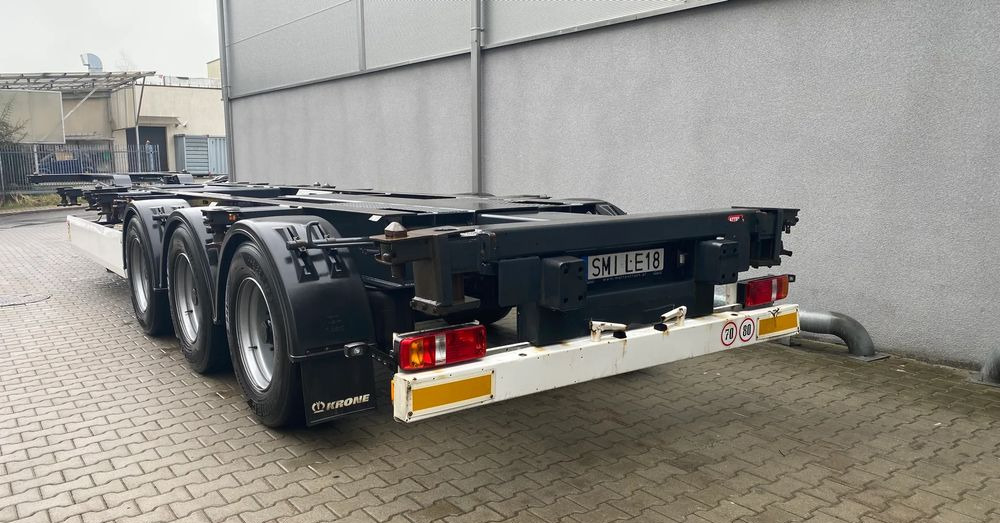 Semi-reboque transportador de contêineres/ Caixa móvel Krone SD: foto 6