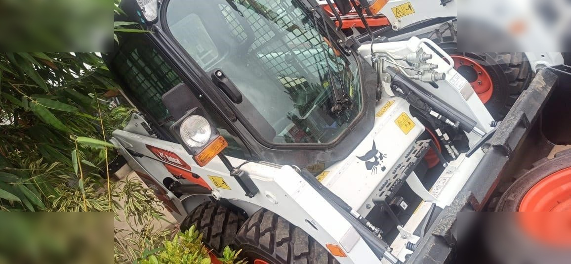 BOBCAT S450 - Mini pá carregadora: foto 3 BOBCAT S450 - Mini pá carregadora: foto 3