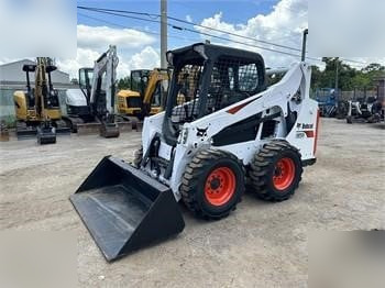BOBCAT S590 - Mini pá carregadora: foto 1 BOBCAT S590 - Mini pá carregadora: foto 1