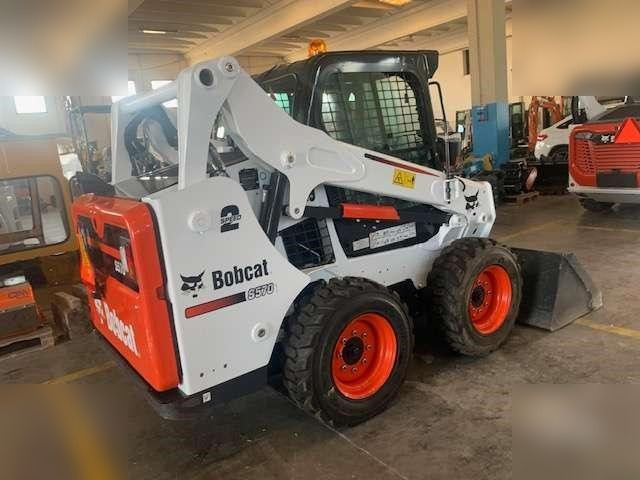 BOBCAT S590 - Mini pá carregadora: foto 3 BOBCAT S590 - Mini pá carregadora: foto 3