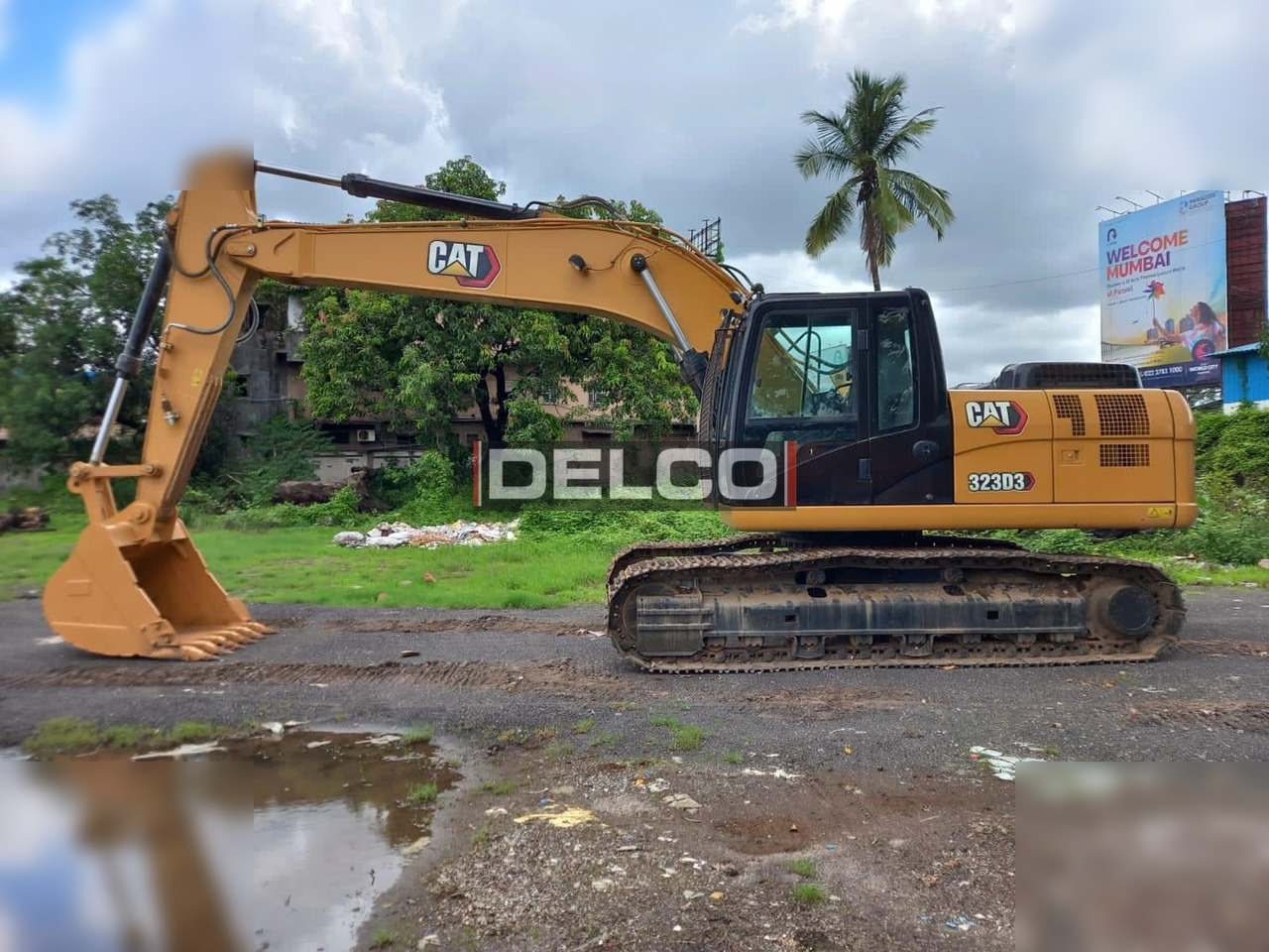 CATERPILLAR 323D3 - Escavadora de rastos: foto 1 CATERPILLAR 323D3 - Escavadora de rastos: foto 1