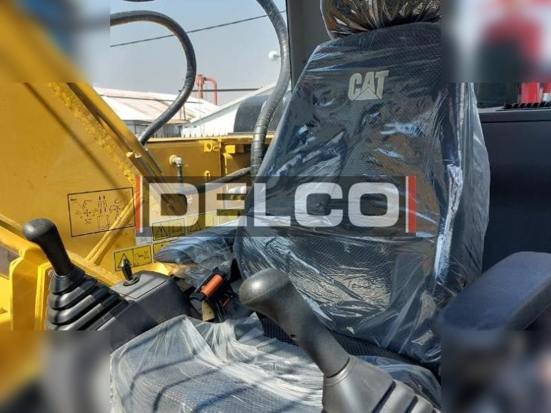 CATERPILLAR 323D3 - Escavadora de rastos: foto 5 CATERPILLAR 323D3 - Escavadora de rastos: foto 5