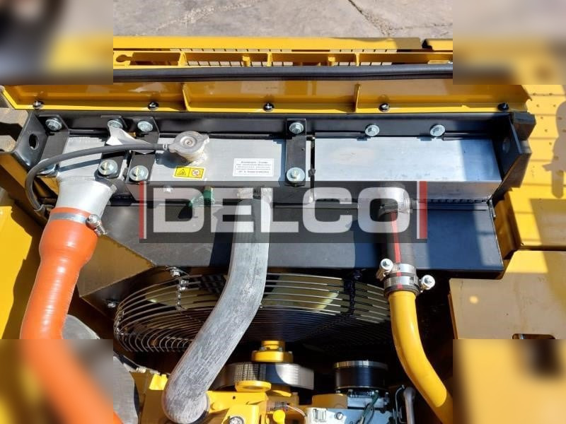 Locação financeira de CATERPILLAR 323D3 CATERPILLAR 323D3: foto 12