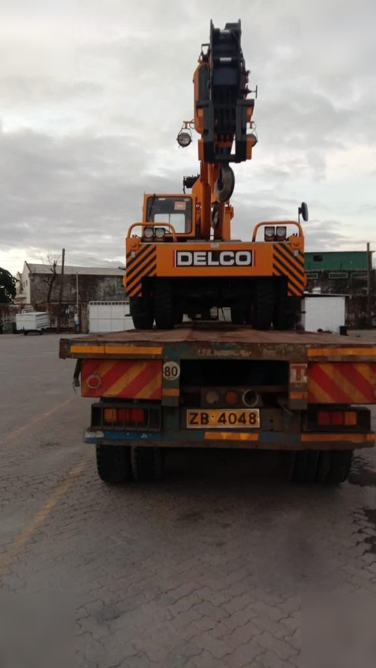 DELCO PNC 20 - Grua móvel: foto 4 DELCO PNC 20 - Grua móvel: foto 4