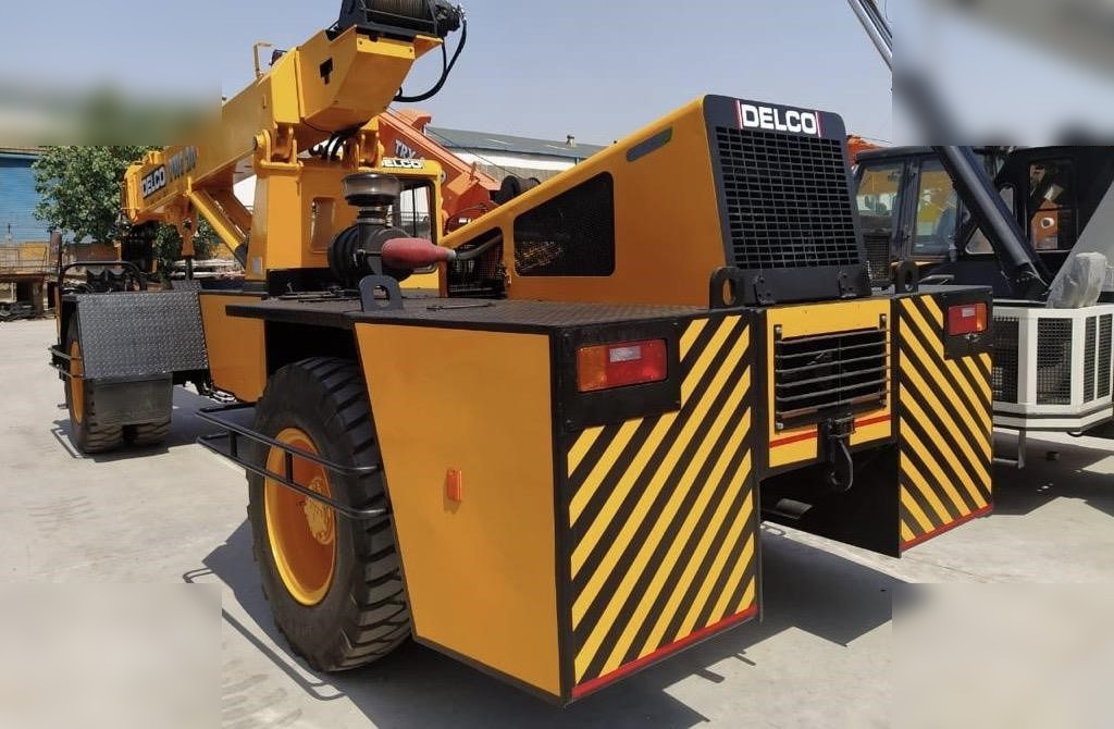 Grua móvel novo DELCO PNC 20: foto 7