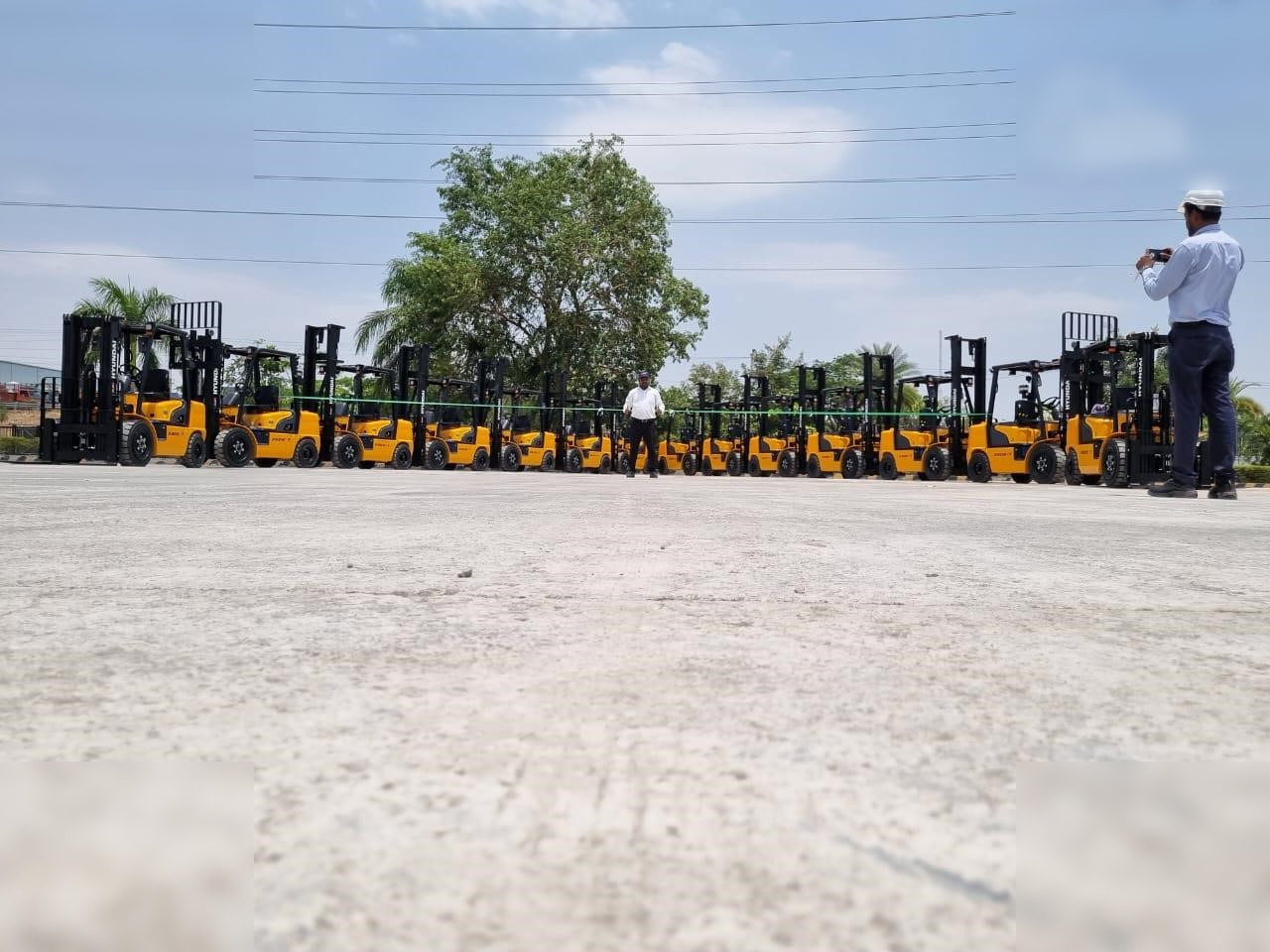 HYUNDAI 35DE-7 - Empilhador: foto 4 HYUNDAI 35DE-7 - Empilhador: foto 4