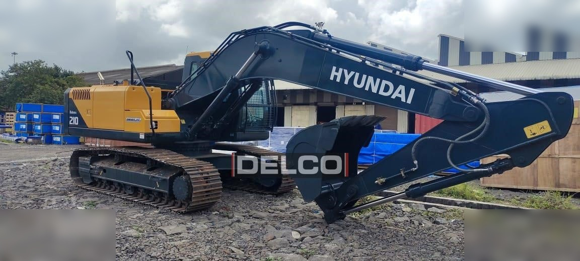 Escavadora de rastos novo HYUNDAI ROBEX 210: foto 8
