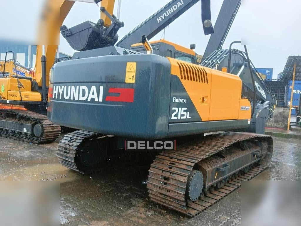 HYUNDAI ROBEX 215L SMART - Escavadora de rastos: foto 1 HYUNDAI ROBEX 215L SMART - Escavadora de rastos: foto 1