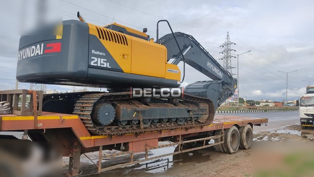HYUNDAI ROBEX 215L SMART - Escavadora de rastos: foto 4 HYUNDAI ROBEX 215L SMART - Escavadora de rastos: foto 4