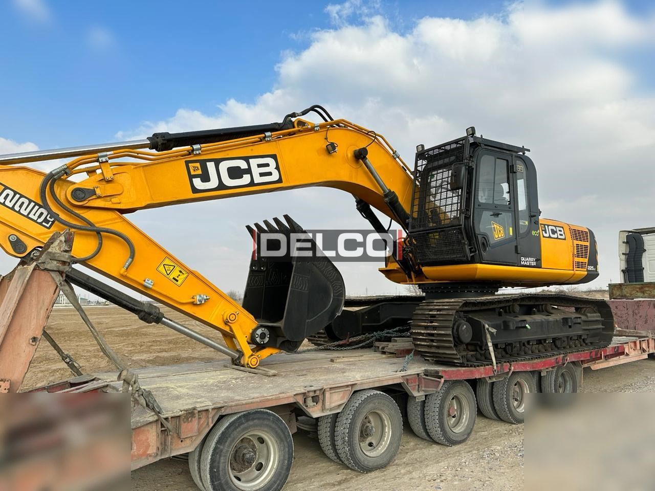 JCB 225 LC - Escavadora de rastos: foto 1 JCB 225 LC - Escavadora de rastos: foto 1