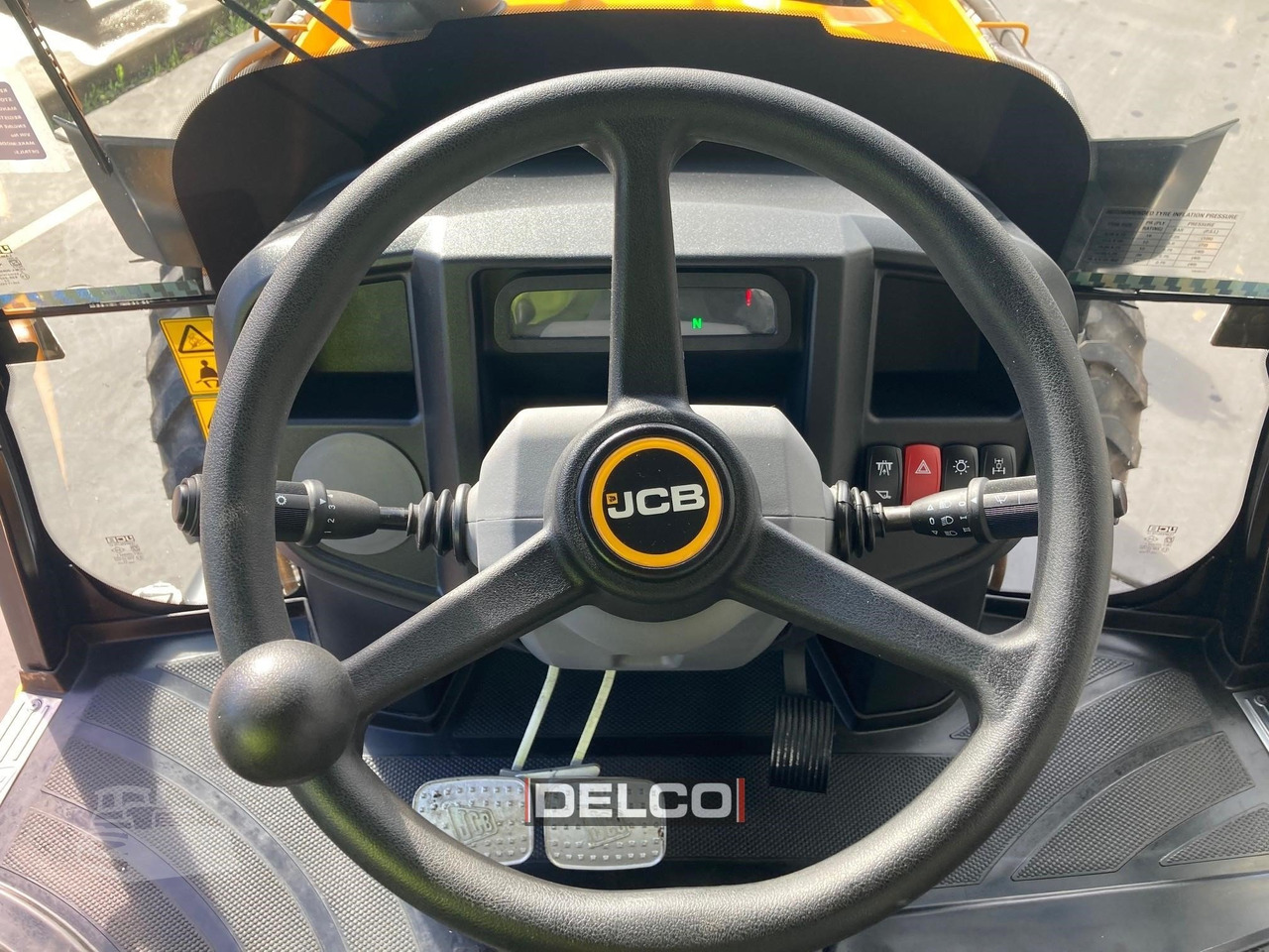 Retroescavadeira novo JCB 3DX SUPER: foto 7