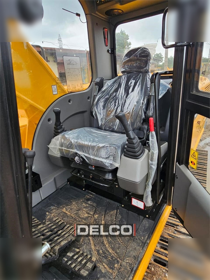 Escavadora de rastos novo JCB NXT215 LC: foto 13
