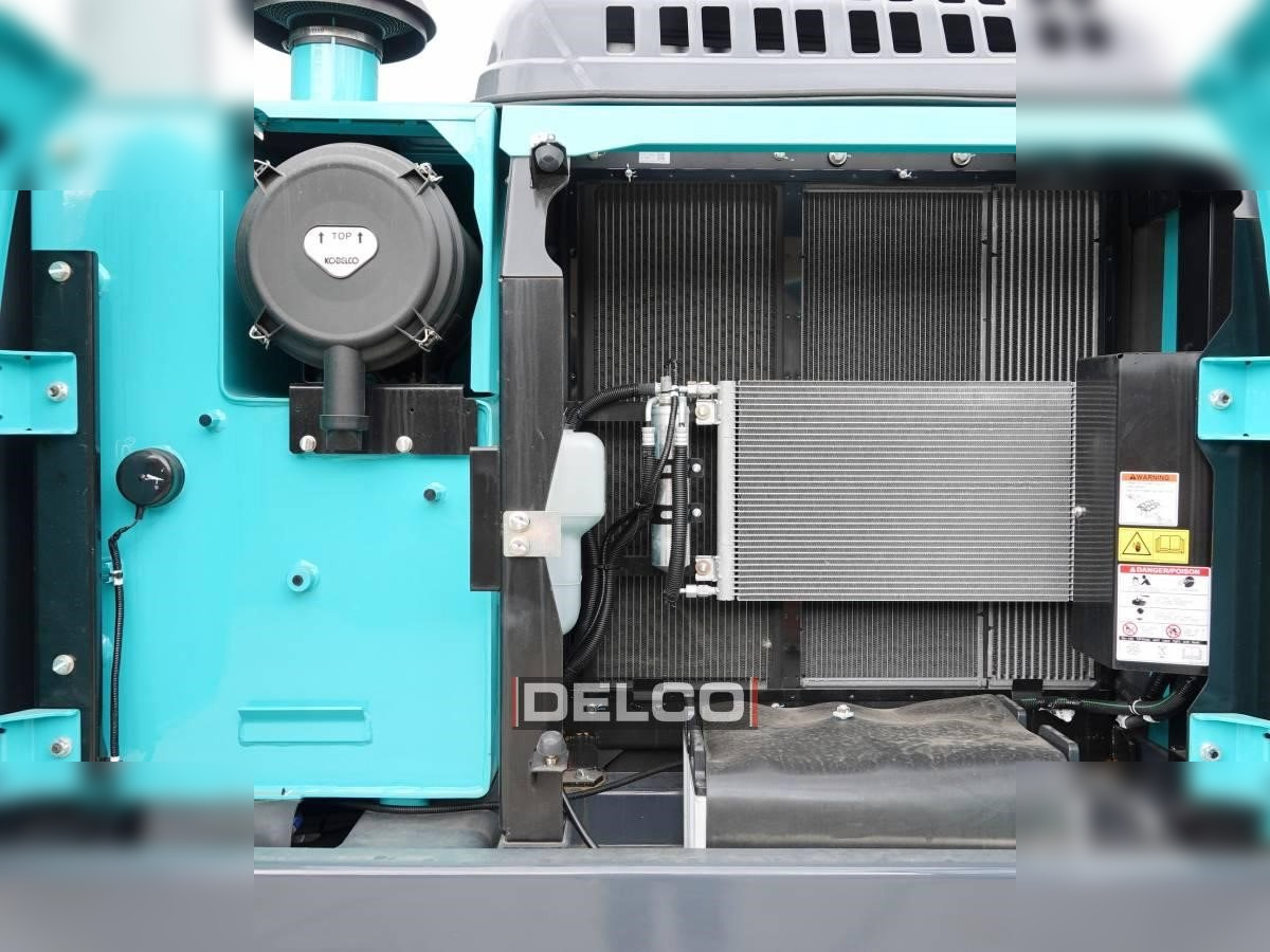Escavadora de rastos novo KOBELCO SK220: foto 11
