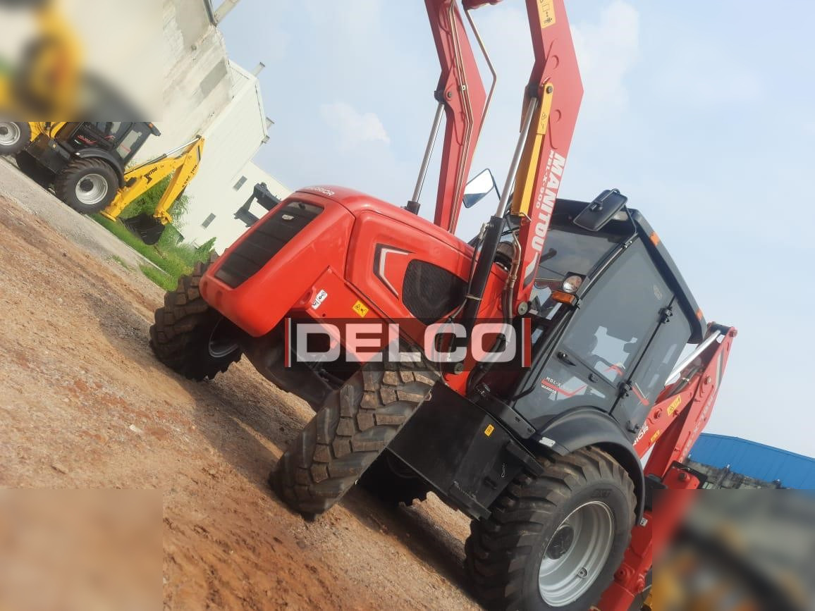 MANITOU MBLX900 - Retroescavadeira: foto 2 MANITOU MBLX900 - Retroescavadeira: foto 2
