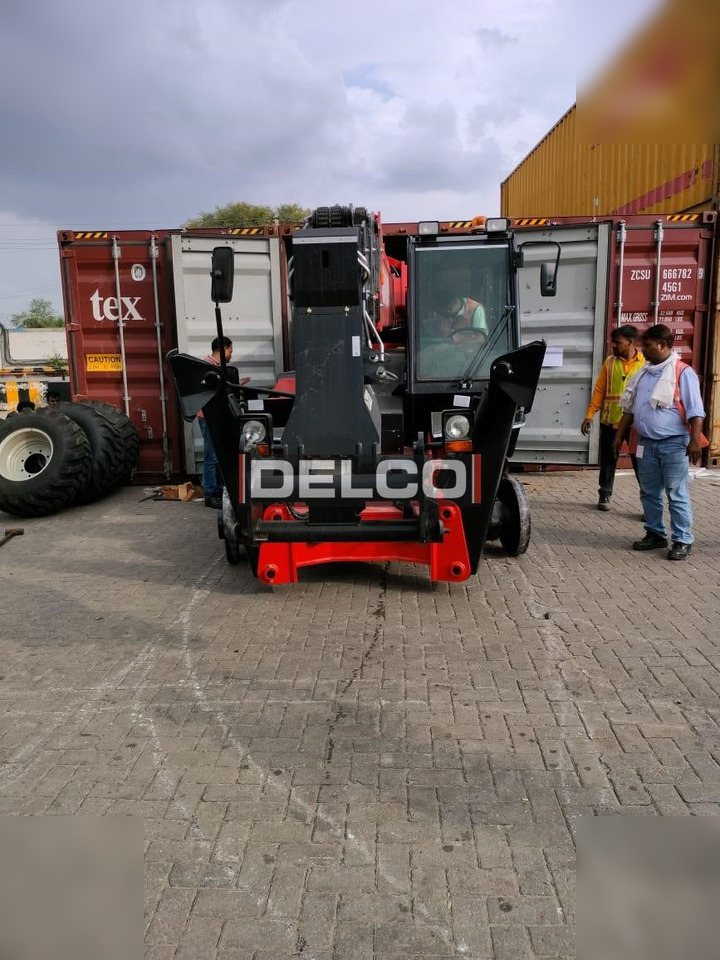 MANITOU MXT1740 - Empilhador telescópico: foto 3 MANITOU MXT1740 - Empilhador telescópico: foto 3