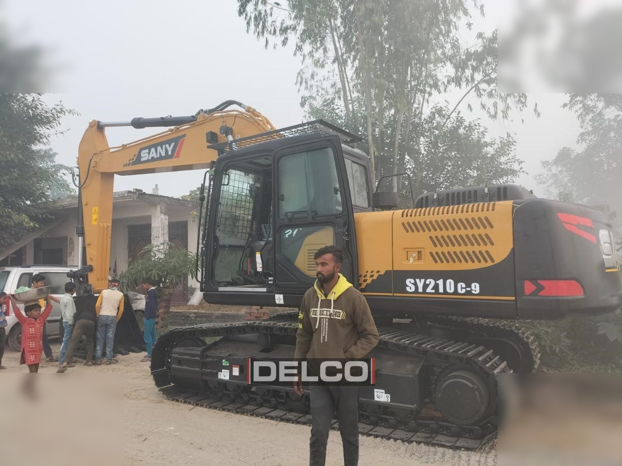 SANY SY210 - Escavadora de rastos: foto 4 SANY SY210 - Escavadora de rastos: foto 4
