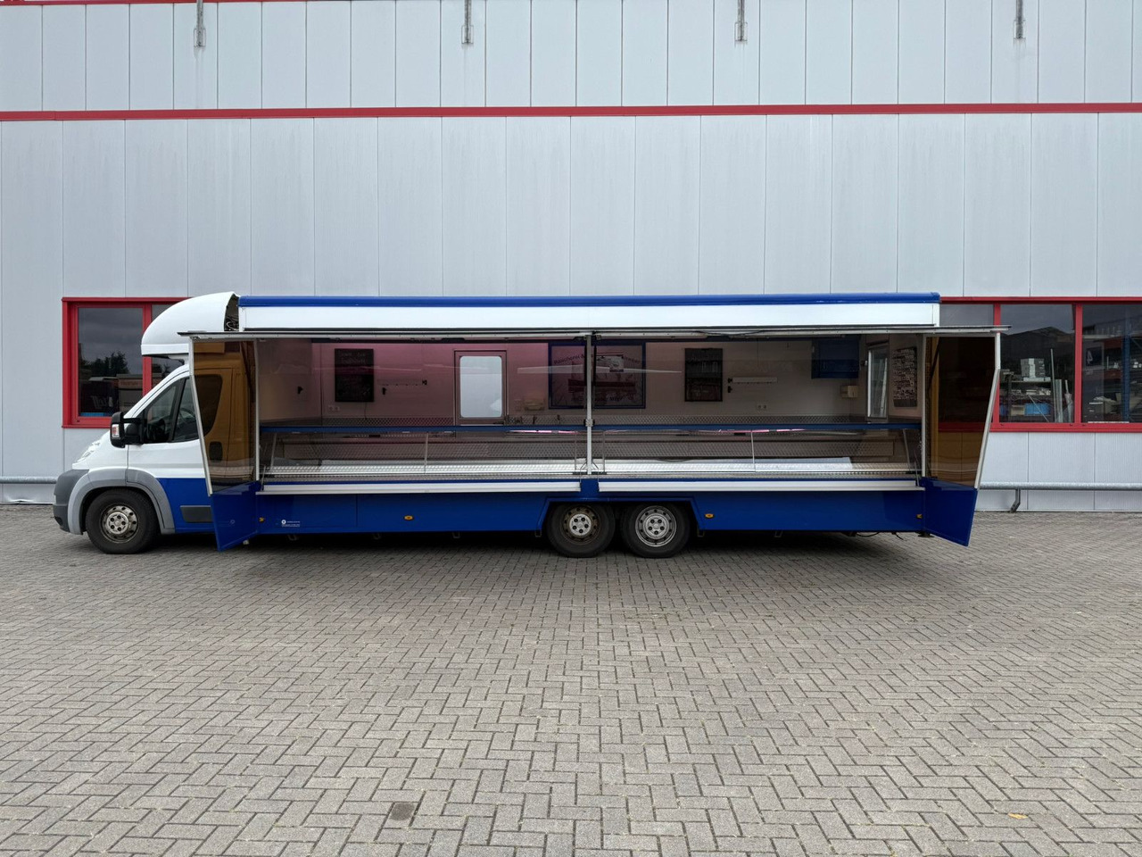 Citroën ESSELMANN Fischmobil ähn Borco Höhns - Food truck: foto 1 Citroën ESSELMANN Fischmobil ähn Borco Höhns - Food truck: foto 1