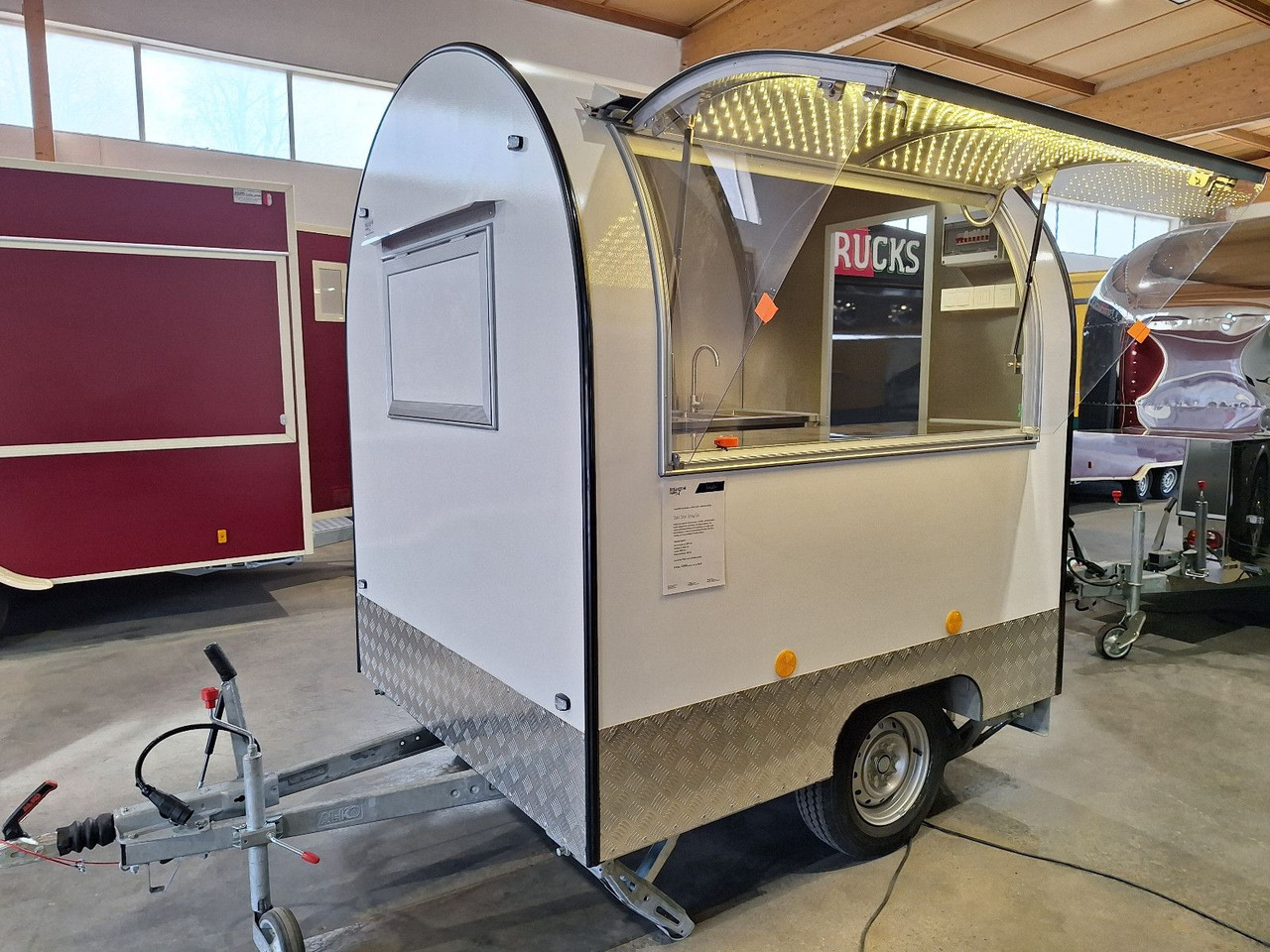 Esselmann Delistar Easy Go 220 - Roulote bar: foto 1 Esselmann Delistar Easy Go 220 - Roulote bar: foto 1