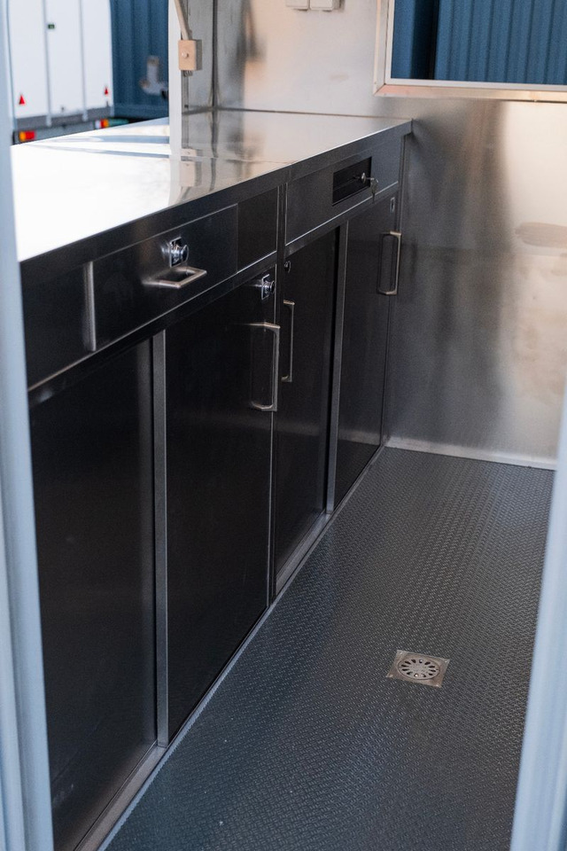 Esselmann EasyGo 220 ähn Buddystar oder Multiwagon - Roulote bar: foto 5 Esselmann EasyGo 220 ähn Buddystar oder Multiwagon - Roulote bar: foto 5