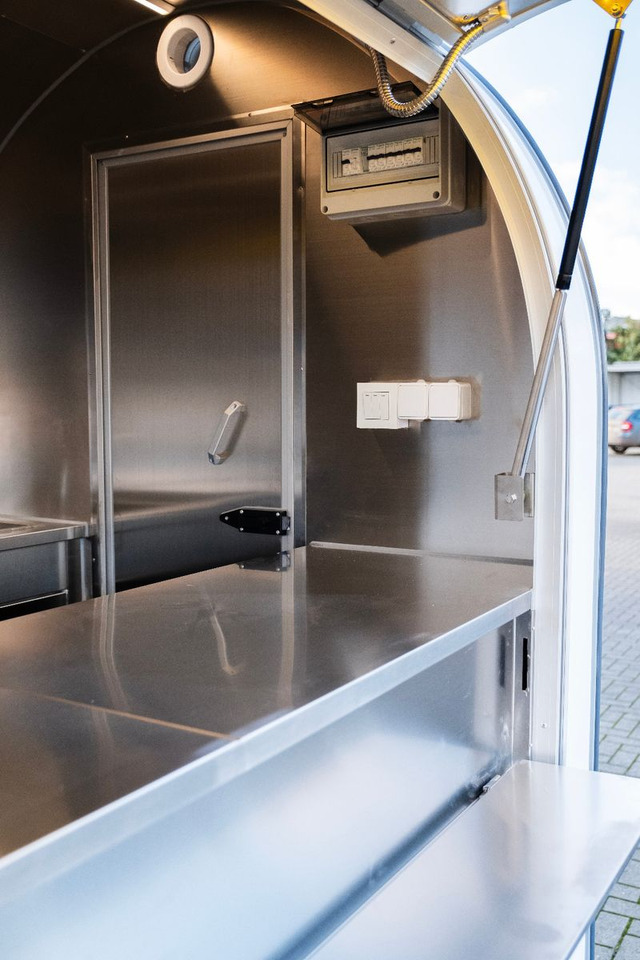 Esselmann EasyGo 220 ähn Buddystar oder Multiwagon - Roulote bar: foto 4 Esselmann EasyGo 220 ähn Buddystar oder Multiwagon - Roulote bar: foto 4