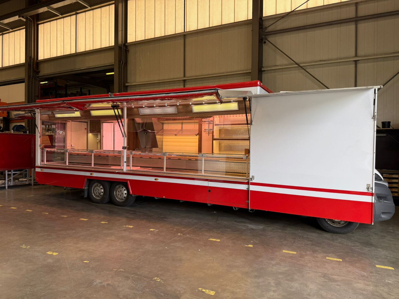 Fiat ESSELMANN Verkaufsfahrzeug ähn. Borco - Food truck: foto 2 Fiat ESSELMANN Verkaufsfahrzeug ähn. Borco - Food truck: foto 2