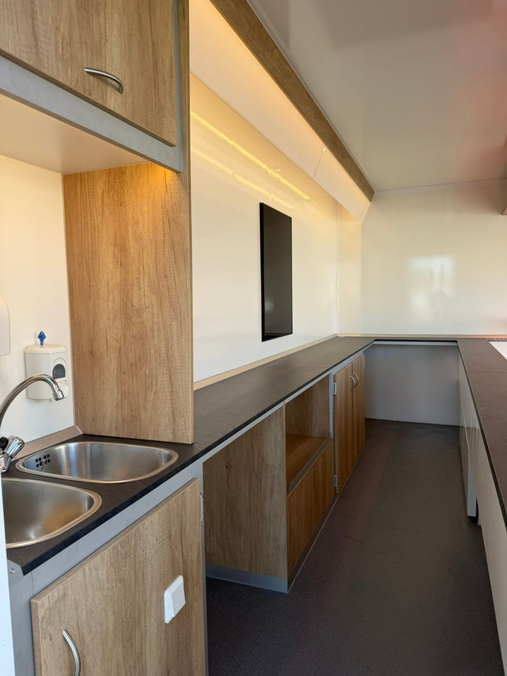 Renault ESSELMANN Verkaufsmobil - Food truck: foto 5 Renault ESSELMANN Verkaufsmobil - Food truck: foto 5