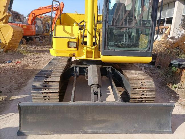 Komatsu PC70 - Mini escavadeira: foto 2 Komatsu PC70 - Mini escavadeira: foto 2