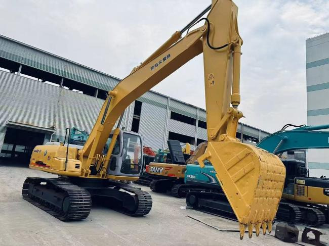 Sumitomo 200 - Escavadora de rastos: foto 4 Sumitomo 200 - Escavadora de rastos: foto 4