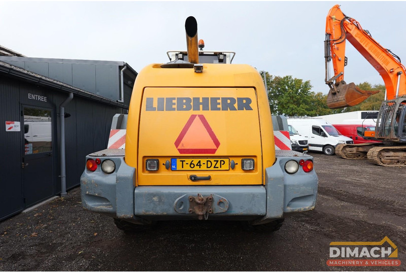 Liebherr L556 Like new!! Airco, quick coupler, skeleton bucket with teeths - Pá carregadora: foto 3 Liebherr L556 Like new!! Airco, quick coupler, skeleton bucket with teeths - Pá carregadora: foto 3