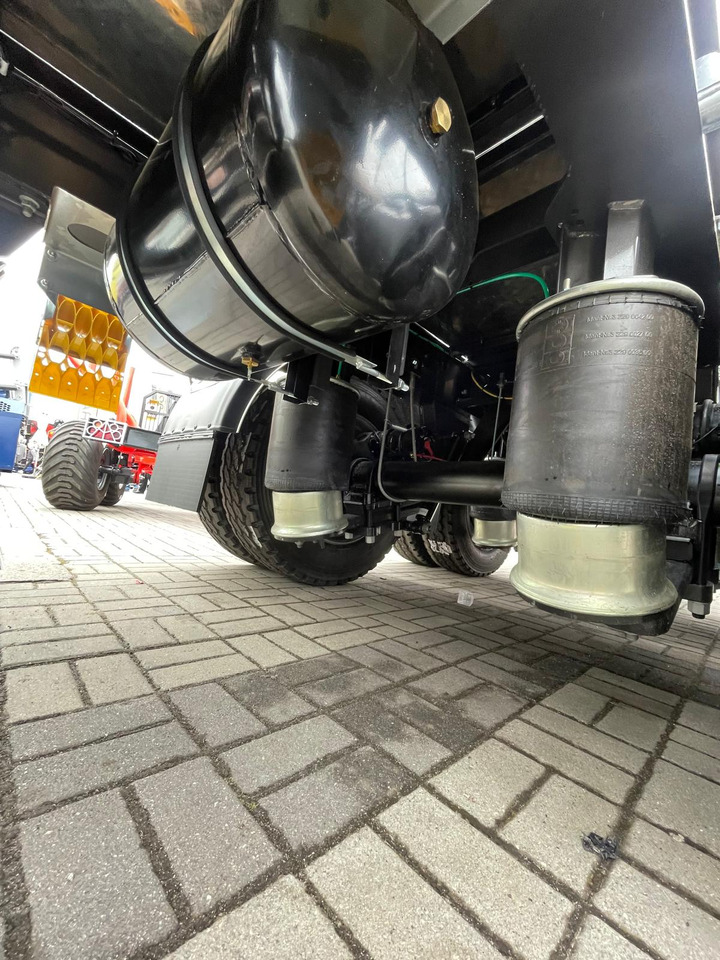 Hydrofast Przyczepa tandem od przewozu drewna na stanie / Timber tandem trailer in stock /Tandem-Anhänger aus Holz/ - Reboque transporte de madeira: foto 5 Hydrofast Przyczepa tandem od przewozu drewna na stanie / Timber tandem trailer in stock /Tandem-Anhänger aus Holz/ - Reboque transporte de madeira: foto 5