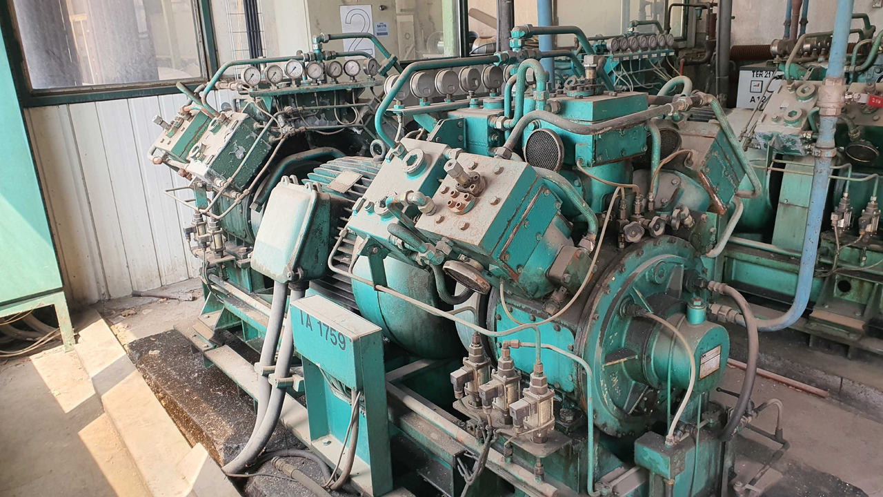 NK-JLM Neuenhauser kompresor sprężarka 43 bar 154m3/h 41kW - Compressor de ar: foto 1 NK-JLM Neuenhauser kompresor sprężarka 43 bar 154m3/h 41kW - Compressor de ar: foto 1